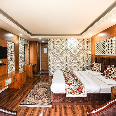 Hotel The Montreal Telbal Zewnętrze zdjęcie