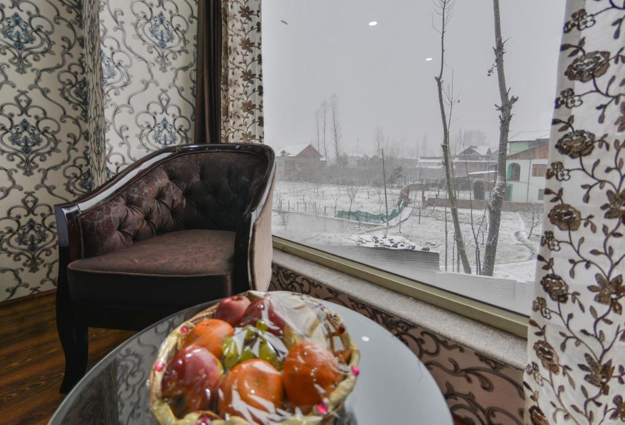 Hotel The Montreal Telbal Zewnętrze zdjęcie