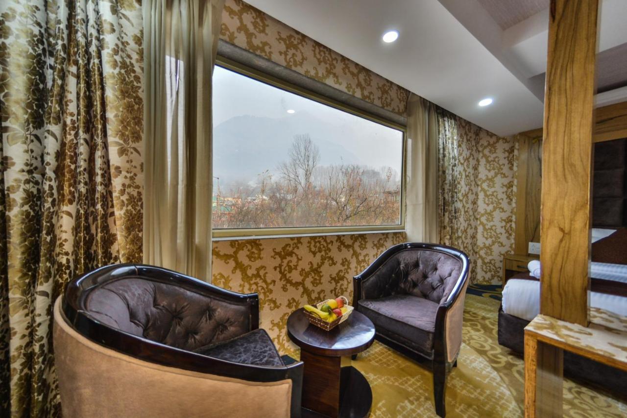 Hotel The Montreal Telbal Zewnętrze zdjęcie
