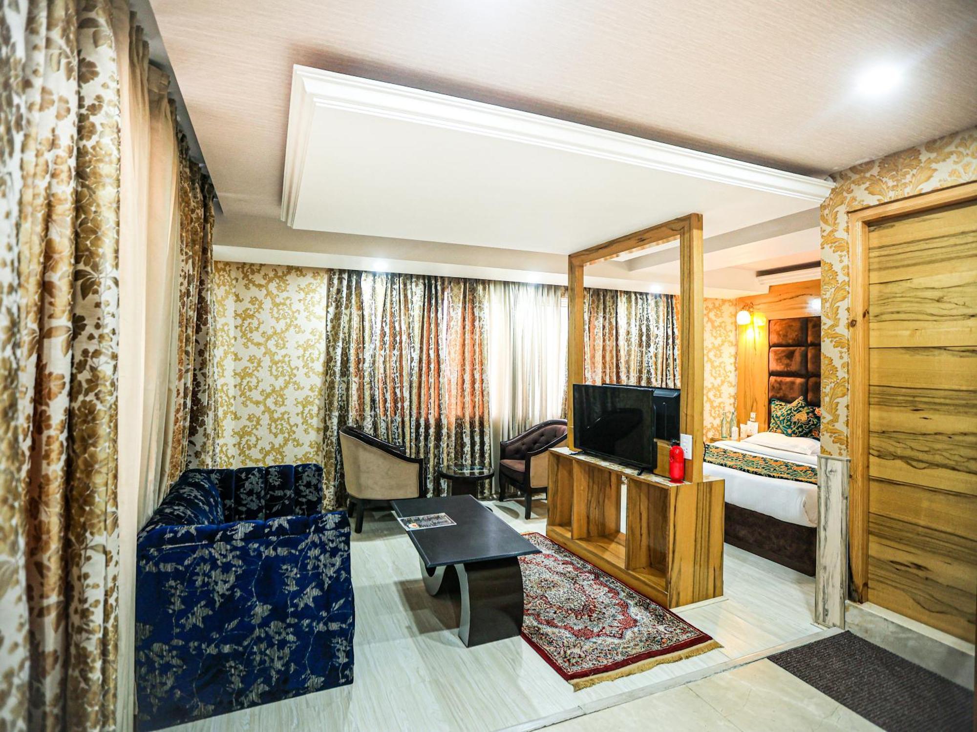 Hotel The Montreal Telbal Zewnętrze zdjęcie