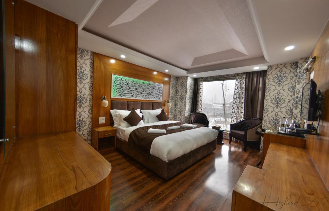 Hotel The Montreal Telbal Zewnętrze zdjęcie