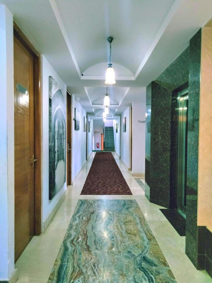 Hotel The Montreal Telbal Zewnętrze zdjęcie